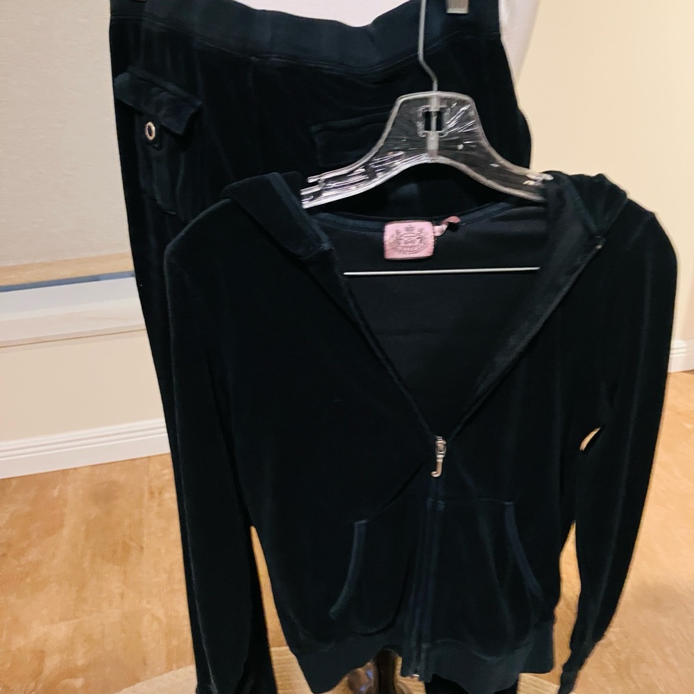 Juicy Couture Black Velour Apparel - Picture 10 of 16